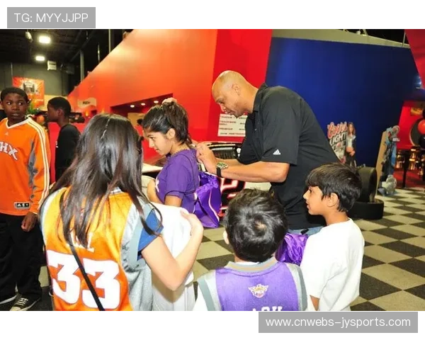 法甲季票持有者突破33万，部分俱乐部动态票价机制引关注